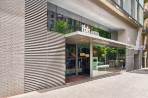 Гостиница Ibis Barcelona Centro (Sagrada Familia)  Барселона